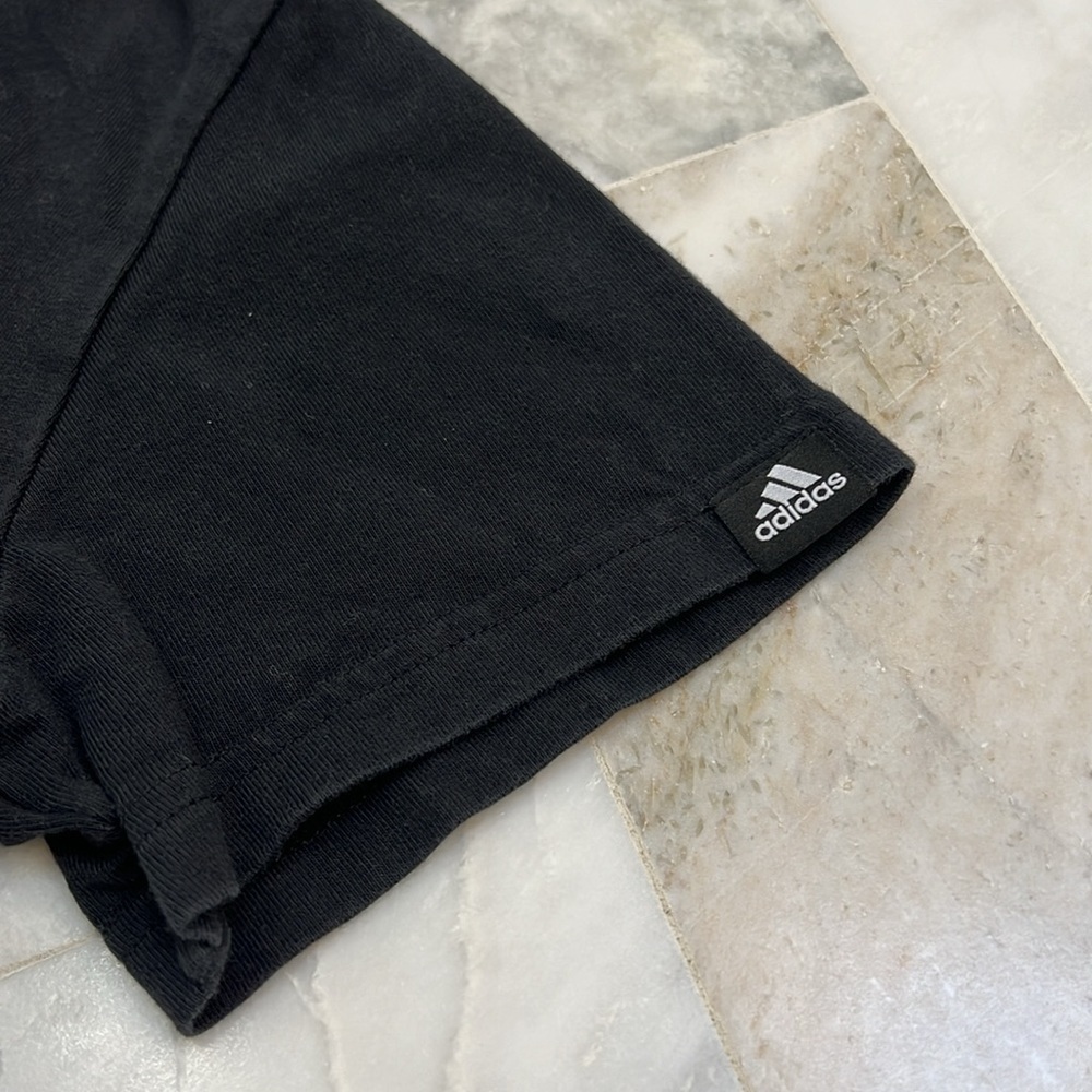 Adidas women's t shirt, size S, worn twice. - Picture 3 of 4